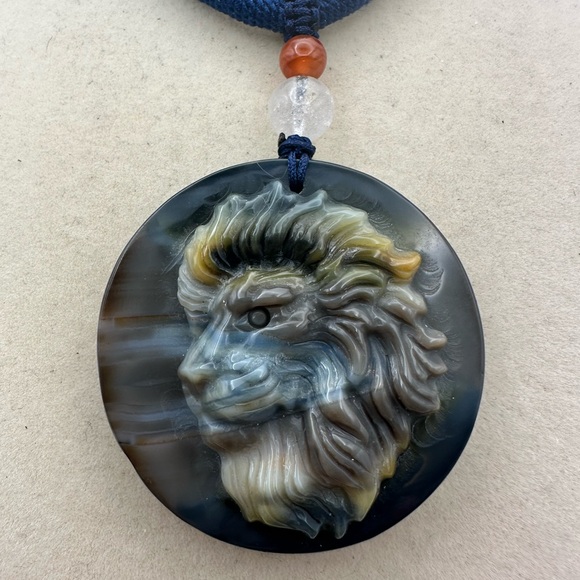 Agate Lion Pendant Necklace with Blue Adjustable Rope Cord - Picture 8 of 14